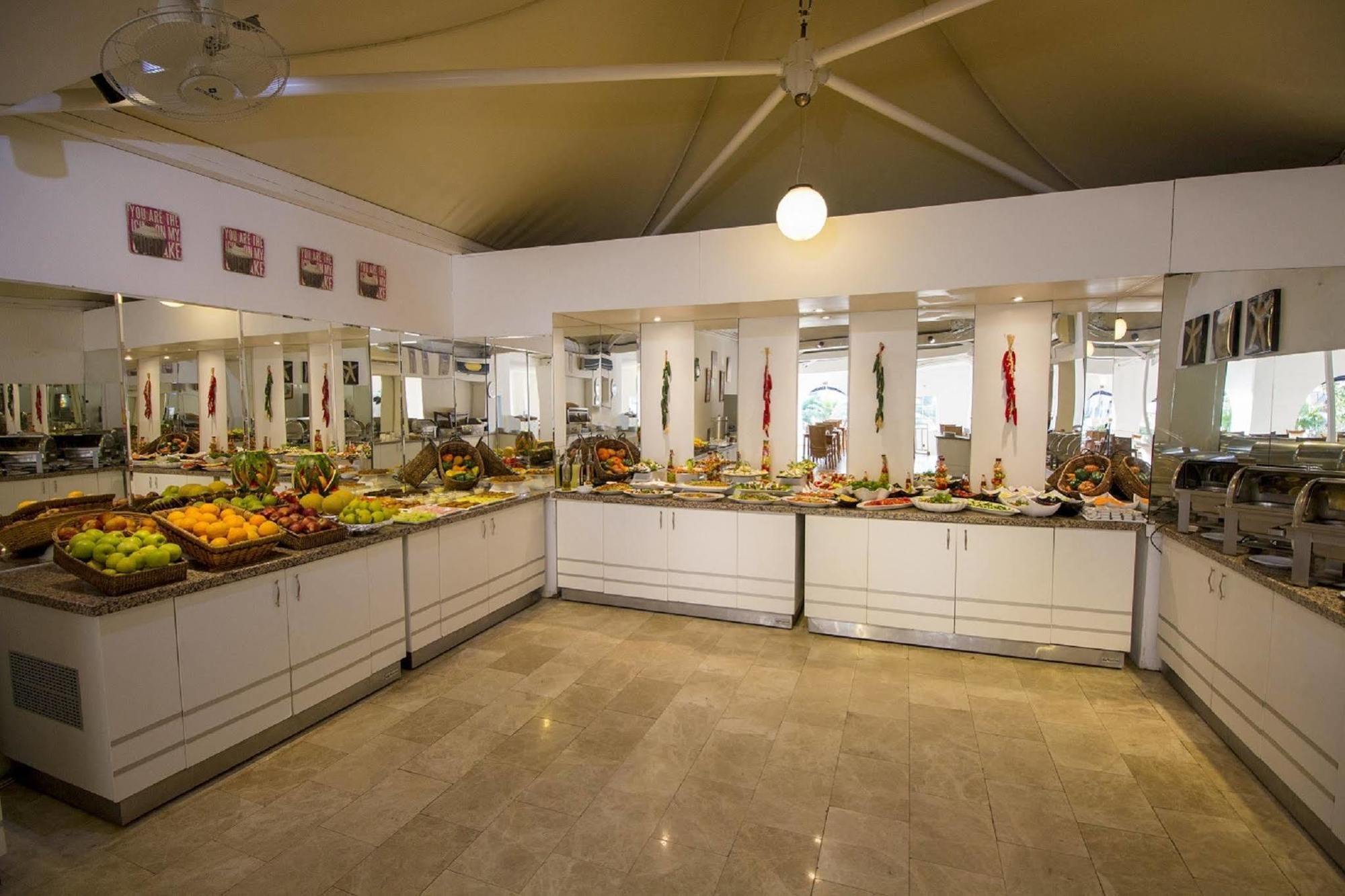 Casa & Blanca Hotel (Adults Only) อิชเมลาร์ ภายนอก รูปภาพ