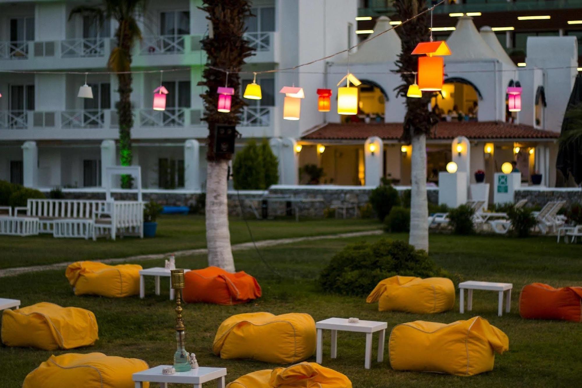 Casa & Blanca Hotel (Adults Only) อิชเมลาร์ ภายนอก รูปภาพ